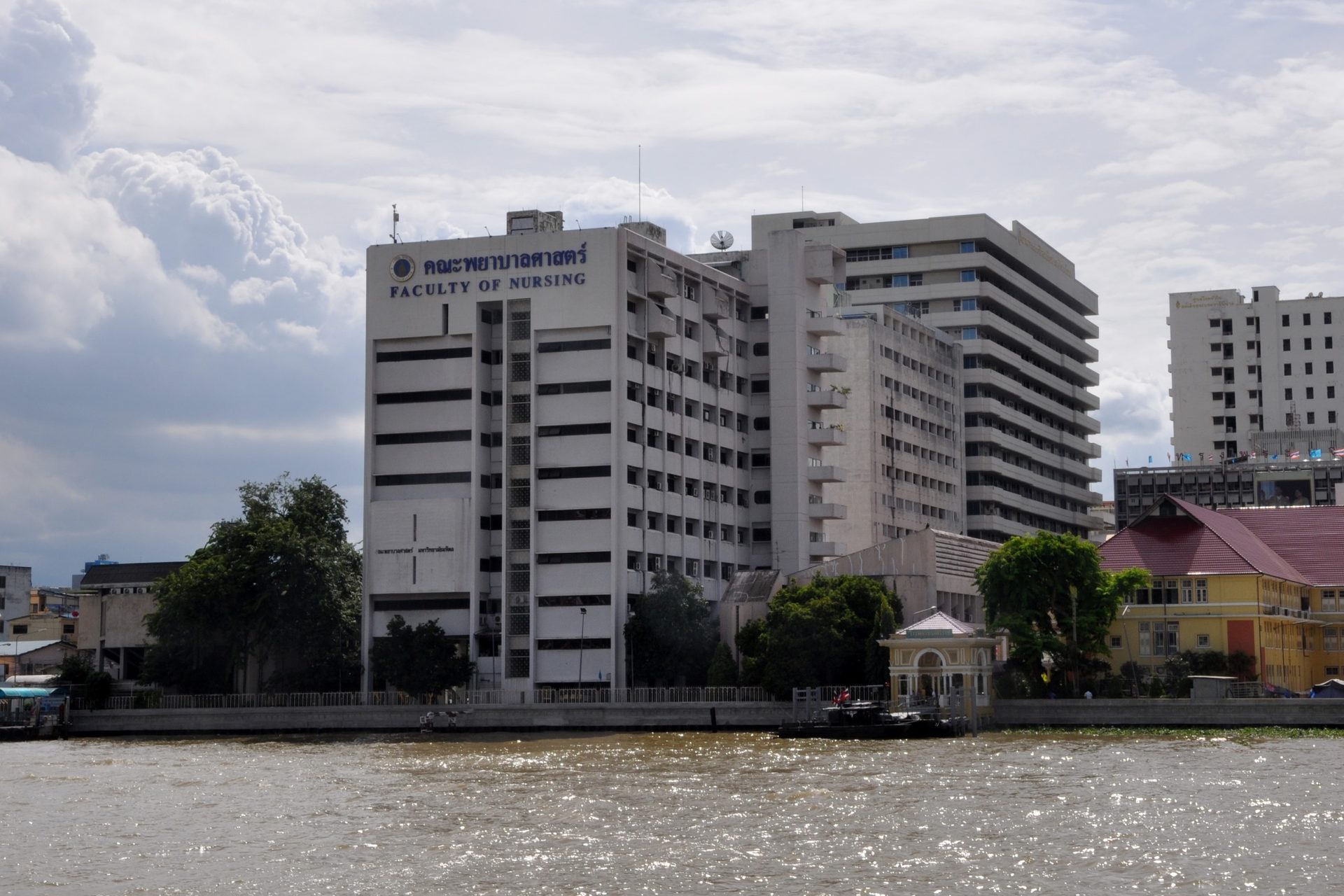 Siriraj%20Hospital%27s%20Nursing%20School%2C%20Bangkok%20by%20Riina%20Severini.jpg